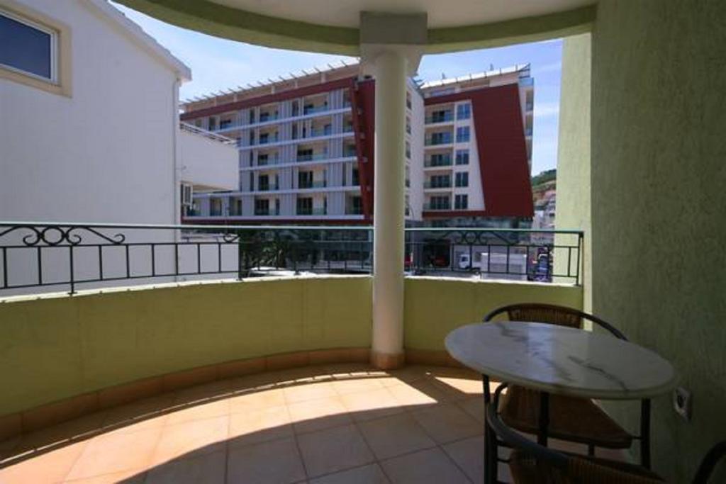 Apartments Pier Budva Exterior foto